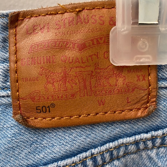 Levi’s 501 Distressed Straight Leg Rigid Jeans 31 - Picture 7 of 14